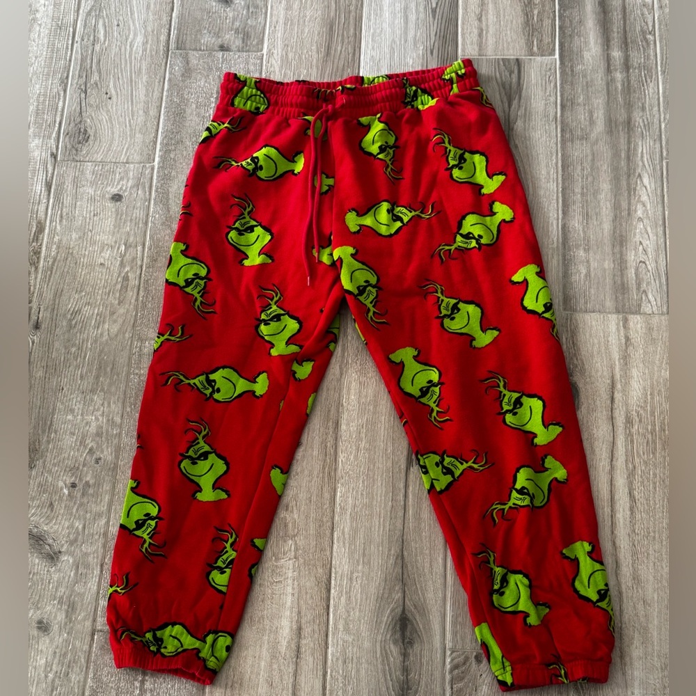 Grinch pj/joggers